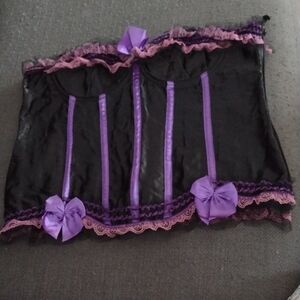 Women's 5X Black and Purple Lace Corset